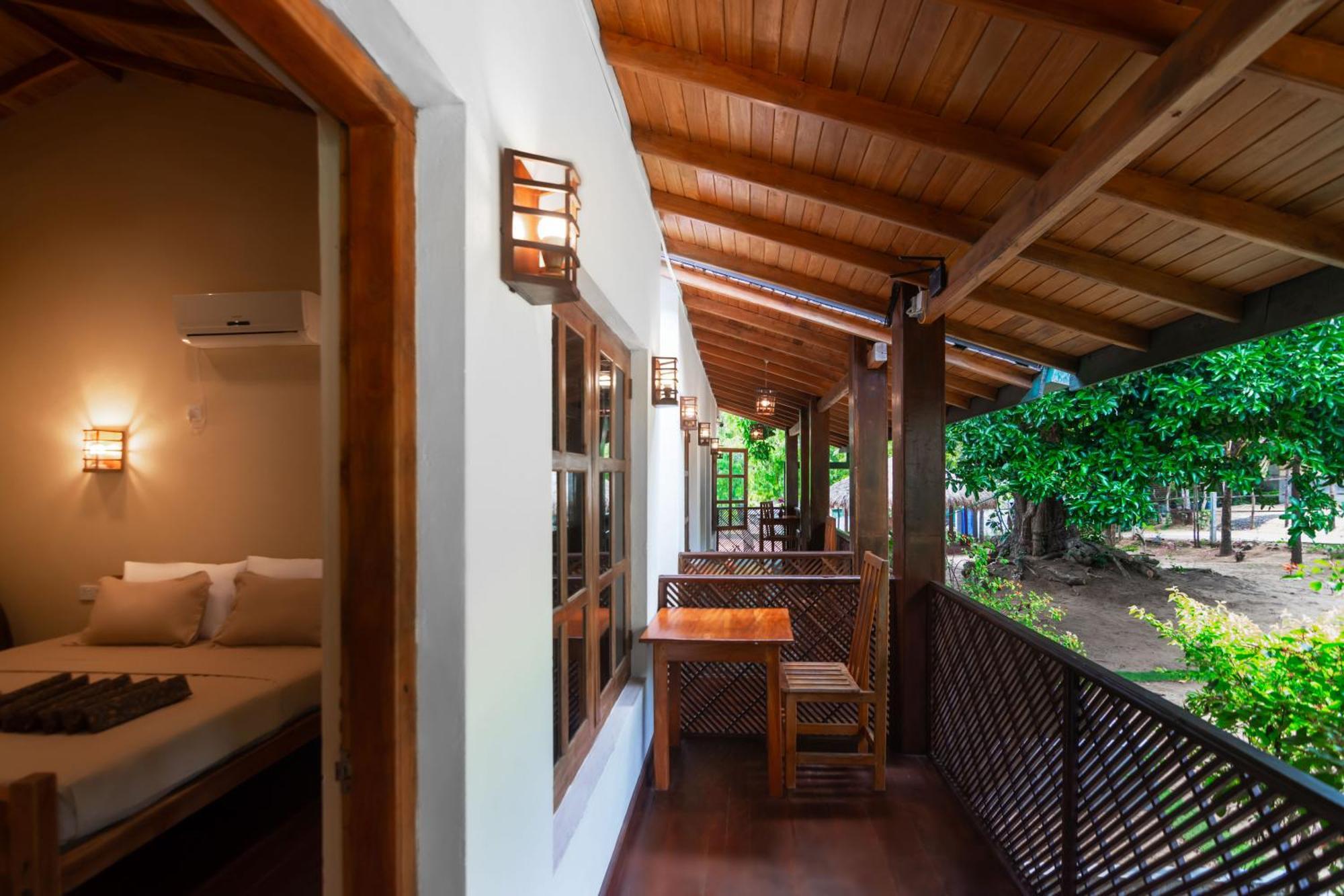 Arugambay Coco Bay Hotel Аругам Бей Стая снимка