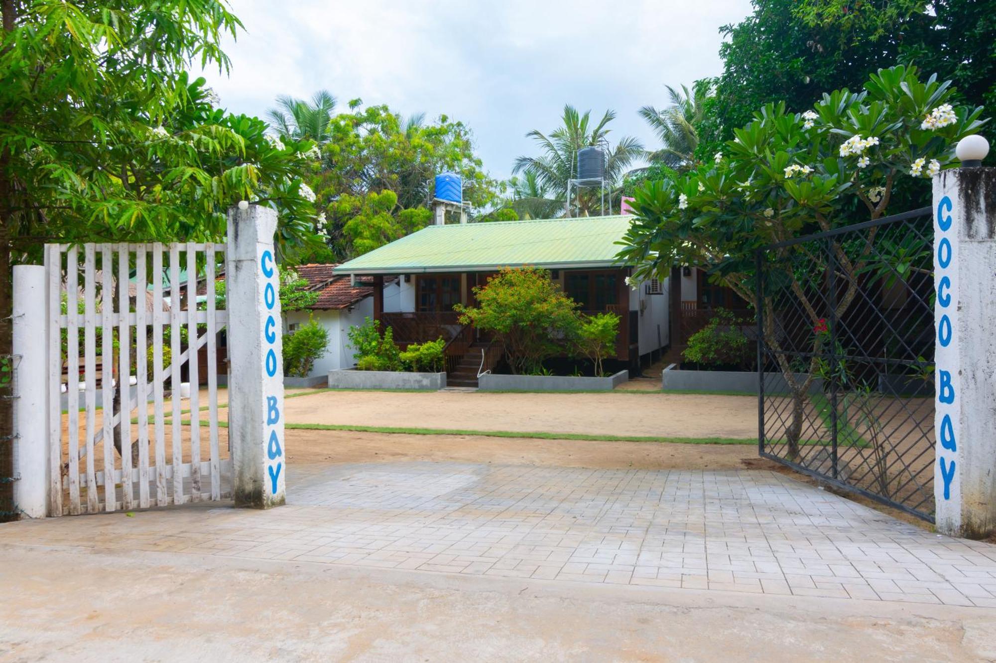 Arugambay Coco Bay Hotel Аругам Бей Екстериор снимка